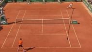 This amazing shot between the net-post and IBM box left Dojokv left flabbergasted
